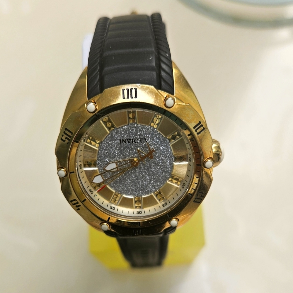 Invicta Ladies Venom Watch. Model No. 28430